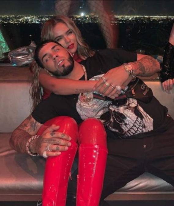 Anuel AA lanzó el dardo en su nueva colaboración con Bryant Myers 'Gan-Ga', tema en el que el novio de Karol G rapea 'Nunca ‘flow’ Maluma, siempre Real G'.<br/>