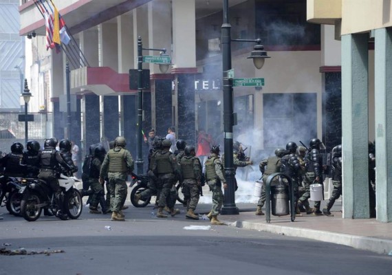 Ecuador: octavo día de protestas por precios de los combustibles