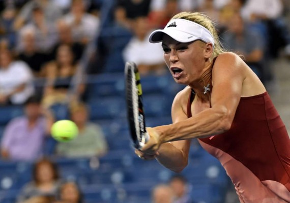 Wozniacki barre a la italiana Errani camino a semifinales del US Open