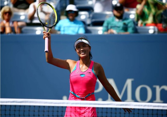 Wozniacki barre a la italiana Errani camino a semifinales del US Open