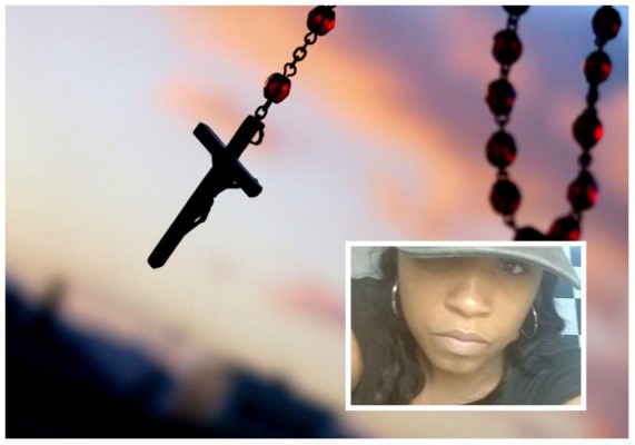 Encuentran muerta a mujer con un rosario incrustado en su garganta