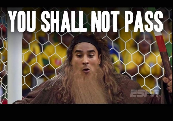 Memes de Memo Ochoa invaden las redes tras el empate de México