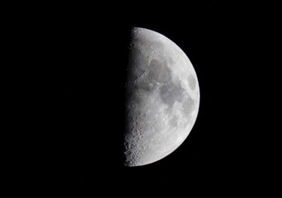 Esta noche se observará la Luna Negra