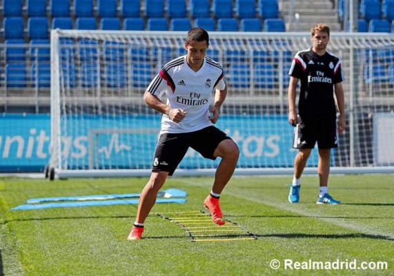 'Chicharito' Hernández entrenó en Valdebebas por primera vez