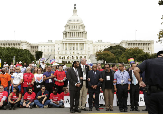 EUA: Arrestan a congresistas que pedían reforma migratoria