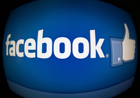 Facebook afectada por 'probable interrupción del servicio'