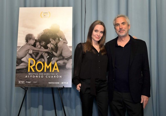 Alfonso Cuarón llega a los Globos de Oro a cosechar los éxitos de 'Roma'