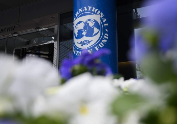 FMI cuestiona políticas económicas de Trump