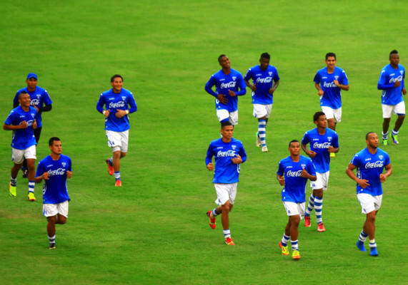 La Selección de Honduras trabaja en la parte táctica