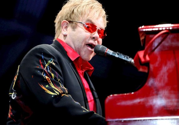 Elton John encabeza la lista de números musicales en los Óscar de 2020