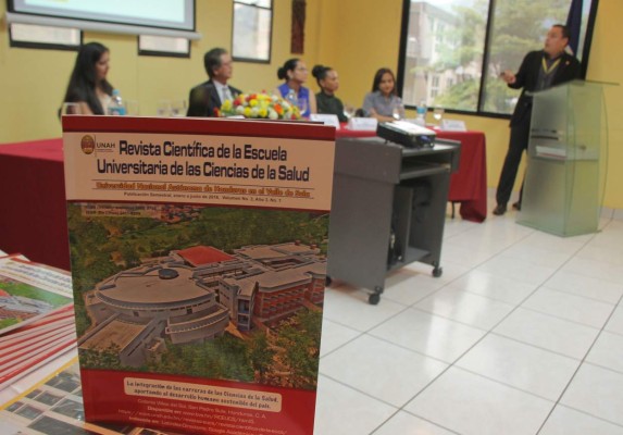 Escuela de Ciencias de la Salud de la Unah-vs presenta su revista científica