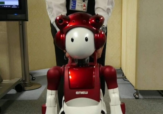 Fabrican en Japón un robot especializado en hacer bromas
