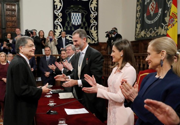 Escritor Sergio Ramírez recibe el Premio Cervantes