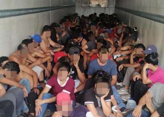 México detiene a unos 900 migrantes tras reforzar operativos de seguridad