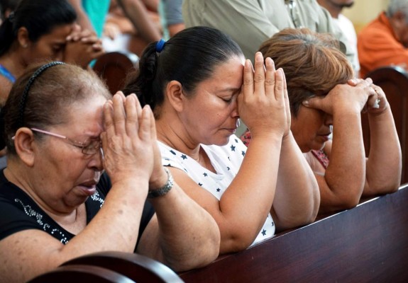 A fortalecer la familia llaman en 54 aniversario de la diócesis de San Pedro Sula