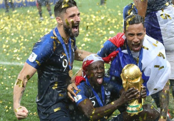 Francés: 'No entiendo este entusiasmo con el fútbol, es un deporte detestable'