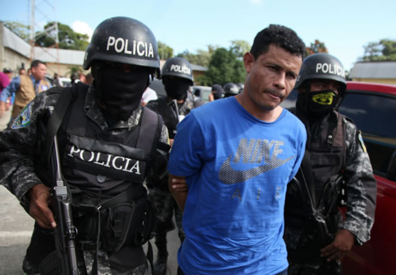 La mitad de la banda de 'El Pantera' opera desde la cárcel de El Progreso, Honduras