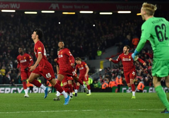 Video: Liverpool eliminó al Arsenal de la Copa de la Liga en uno de los mejores partidos del año