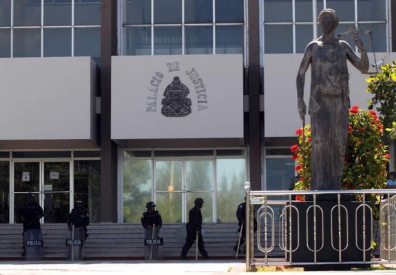 El lunes continúa audiencia a exconsejeros de la Judicatura