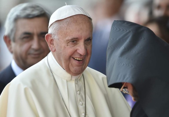 Papa Francisco feliz por acuerdo en La Habana