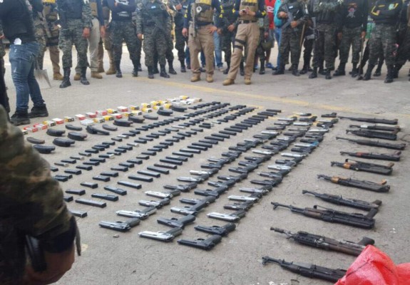 La Policía de Honduras decomisó casi 9,000 armas de fuego en diez años