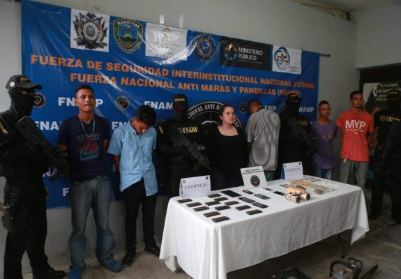 Caen con drogas, autos y celulares en San Pedro Sula