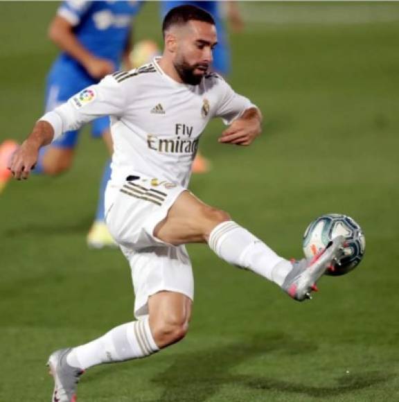 Dani Carvajal - El futbolista español es el dueño del lateral derecho de este Real Madrid.