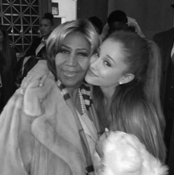 Ariana se unió a la lista de famosos en el tributo en el templo Greater Grace, luego de ser invitada por los familiares de Aretha, tras quedar conmovidos por el homenaje que hizo la joven artista a “La Diva del Soul”, con la interpretación de “A Natural Woman” durante el programa “The Tonight Show”, conducido por Jimmy Fallon.<br/>