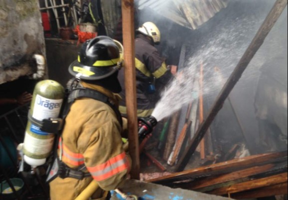 Se incendian dos viviendas en Tegucigalpa