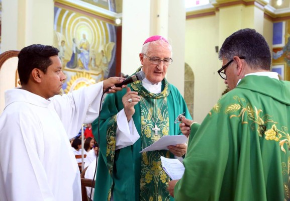 La catedral de San Pedro Sula ya tiene nuevo párroco