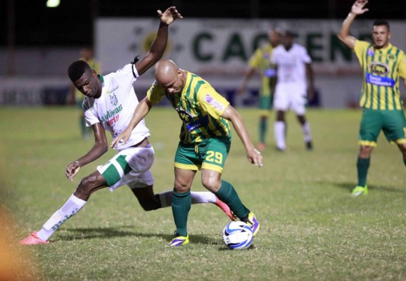 Un Platense liderado por 'Rambo' remonta y vapulea al Parrillas One