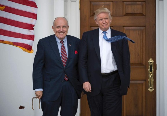 Giuliani será el gurú en ciberespionaje de Trump