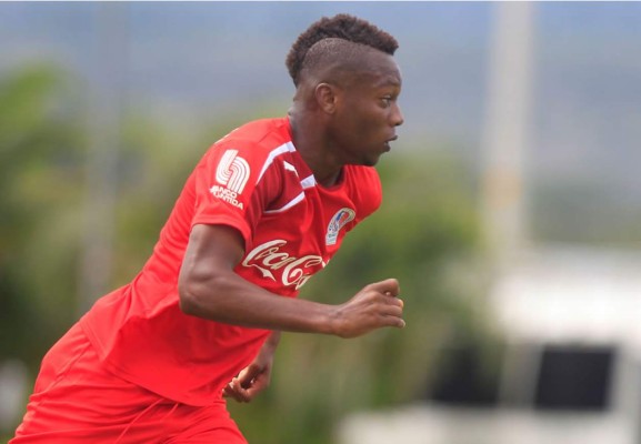 Kevin Álvarez y su nuevo look al estilo de Pogba