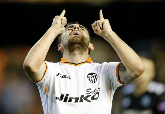 Valencia pasa sin apuros a cuartos de la Europa League