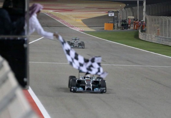 Lewis Hamilton ganó el Gran Premio de Baréin