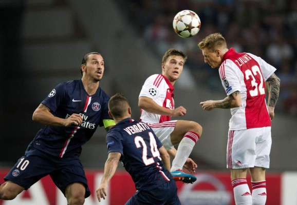 El PSG se atasca con el Ajax en el debut de Champions