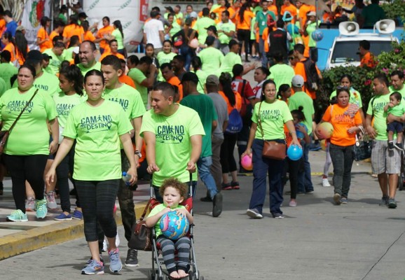 Todo un éxito la maratón a beneficio del Catarino Rivas