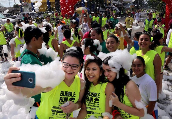 El próximo domingo es la segunda edición de la 'Bubble Run'