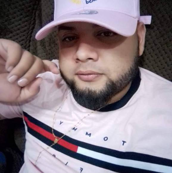 Por otro lado, los familiares de Carlos Antonio Cruz Quiroz, quienes ayer llegaron a reclamar su cuerpo, dijeron que trabajaba como mecánico automotriz.