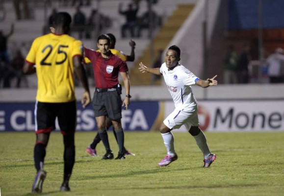 Olimpia se dio un festín de goles con el Alpha United y lidera su grupo