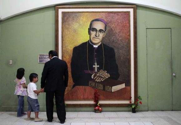 Papa Francisco aprueba beatificación de Óscar Arnulfo Romero
