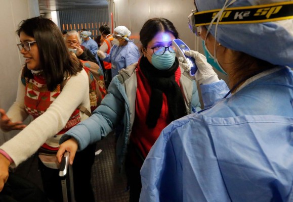 Perú confirma primer fallecimiento por coronavirus
