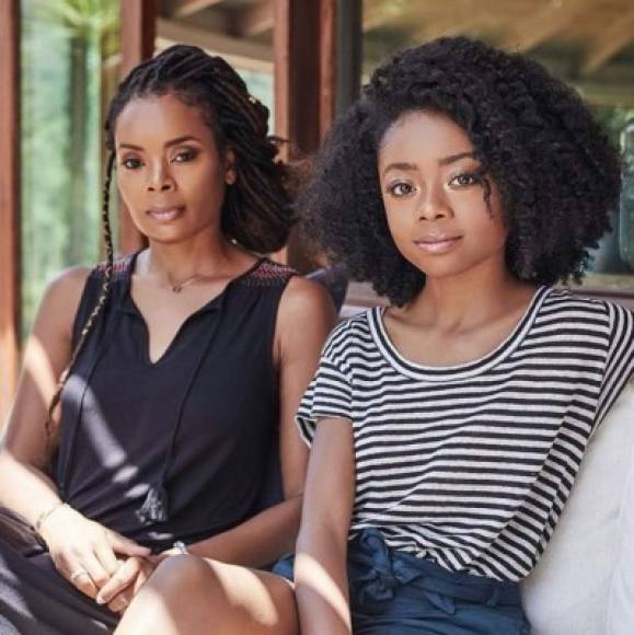 Skai es la mayor de tres hermanos, todos por parte de su madre (foto).<br/>