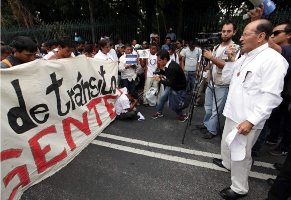 Solalinde: Peña Nieto 'tuvo miedo” de reunirse con migrantes