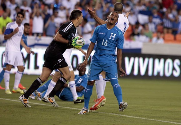 Honduras reprueba en su segundo amistoso y siembra más dudas