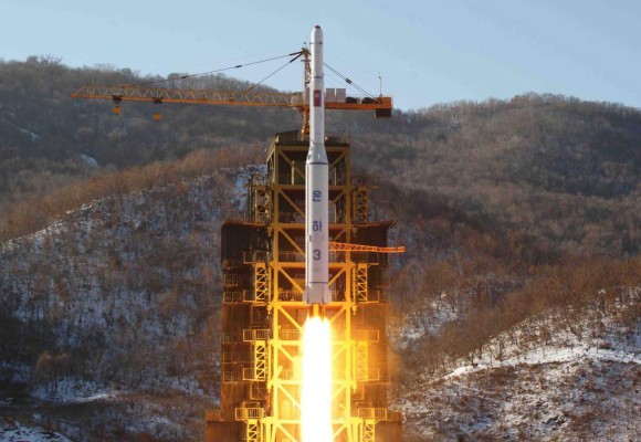 Kim Jong-un vuelve a desafiar a Occidente con otro misil balístico