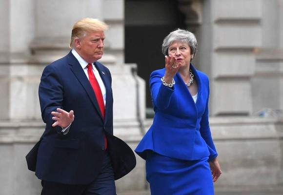 Trump y May se reúnen por un 'ambicioso acuerdo comercial' tras el 'Brexit'