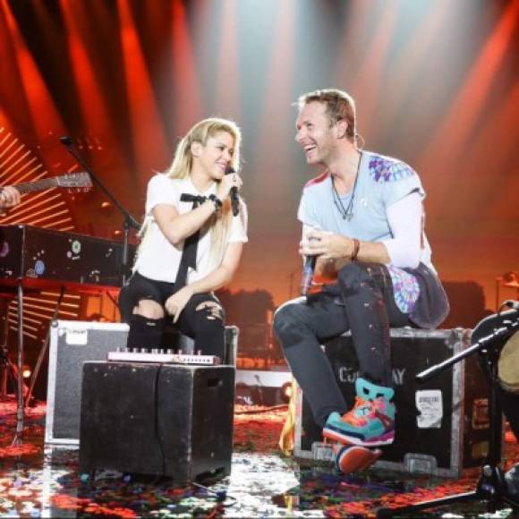 Recién Shakira hizo un dúo espectacular con el vocalista de Coldplay, Chris Martin, en la cumbre anual del G20. Esta participación musical llamó a los gobernantes del mundo a luchar contra el déficit educativo, la seguridad sanitaria global, la igualdad de género o la seguridad sanitaria global.