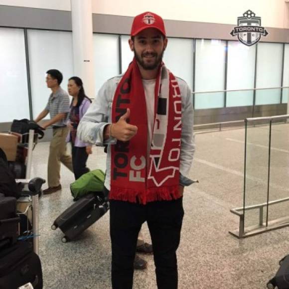 Jon Bakero (Chicago Fire) ya es oficialmente nuevo jugador del Toronto.