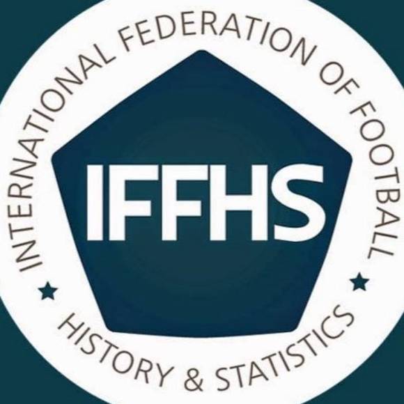 La Federación Internacional de Historia y Estadística de Fútbol (IFFHS) ha generado revuelo con el ranking. 